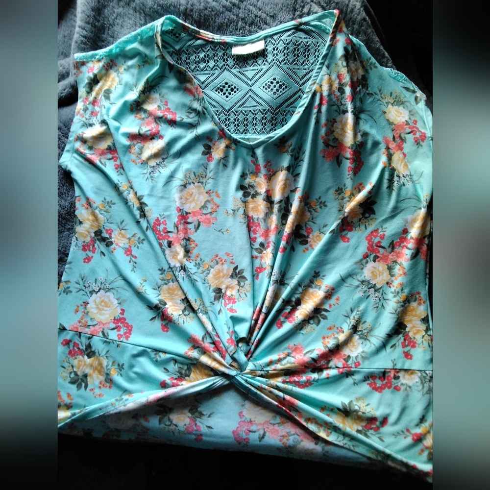 Bobby Brooks 2XL womens dress shirt